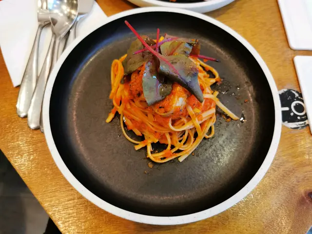 Prawn Spaghetti with Tomato Sauce 