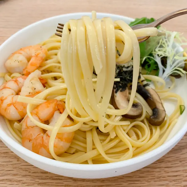 乾炒大蝦蒜香意粉