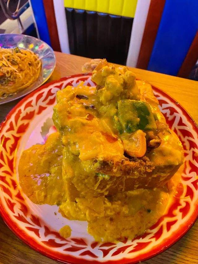 招牌焗黃咖喱麵包軟殼蟹