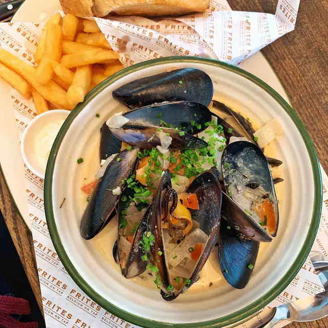 Frites House Mussels