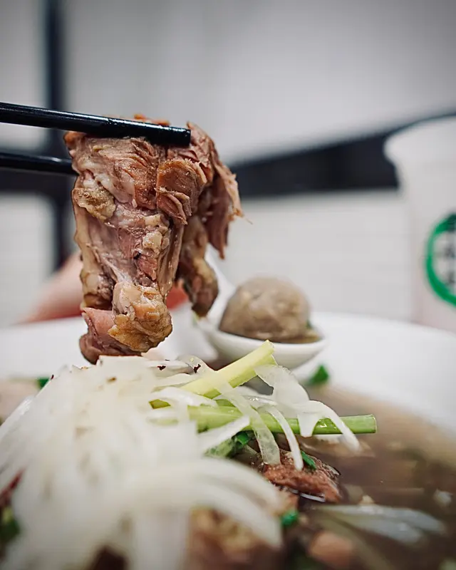 火五火車頭牛肉粉