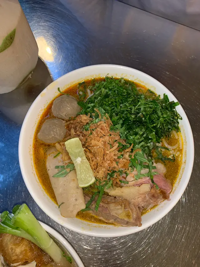 Bun  bo  hue