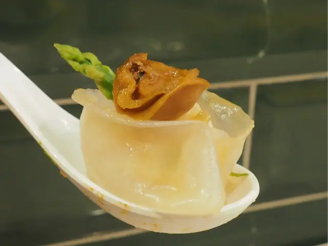 露筍鮑魚鳯眼餃