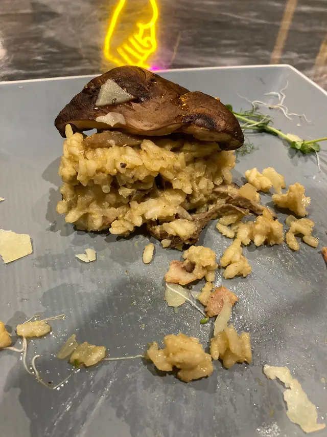 松葉蟹膏蕃紅花意大利燴飯