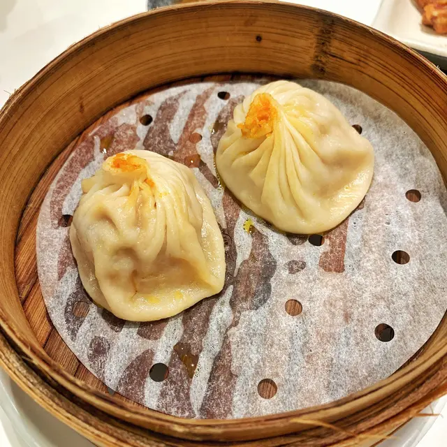 蟹粉小籠包 (2隻)