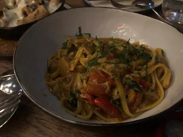 Special  -  Crab  Linguine