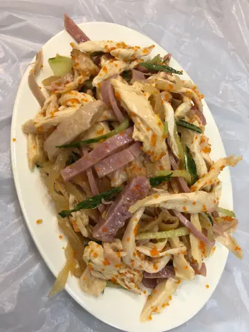 Wasabi蟹籽手撕鸡 (例)