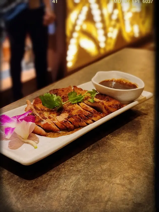 燒豬頸肉（$78）