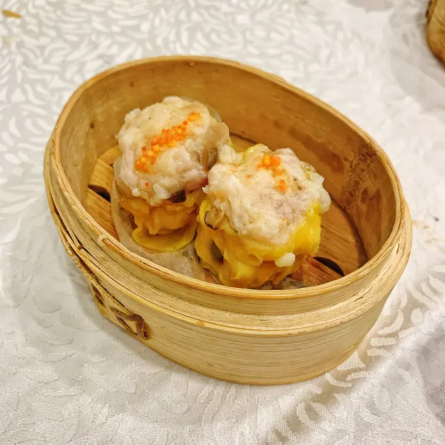 蟹籽燒賣王 (2隻)