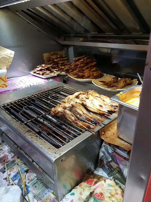 在門外的即席燒烤