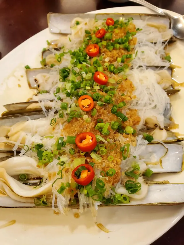 蒜蓉粉絲蒸蟶子王