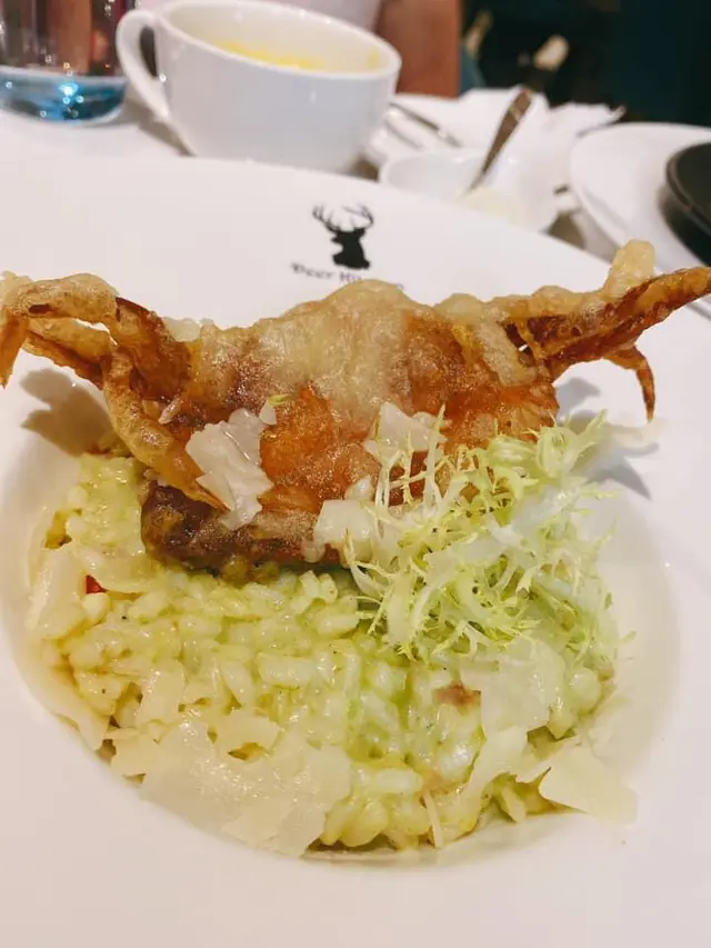 軟殼蟹炸得穌脆香口  配健康清新既牛油果醬  飯粒軟硬適中  