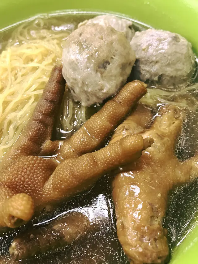 鳳爪牛丸皇麵