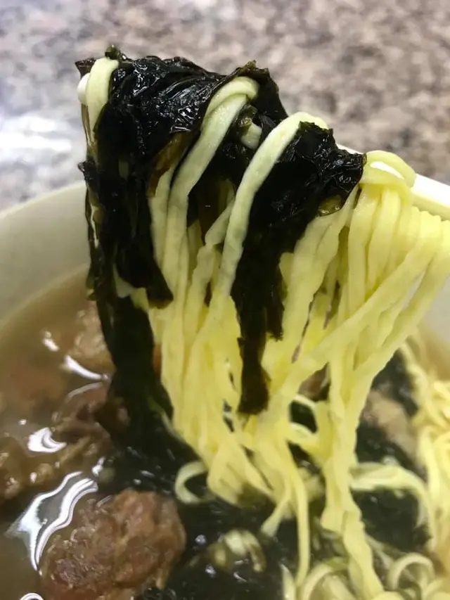 紫菜柱侯牛筋腩伊麵