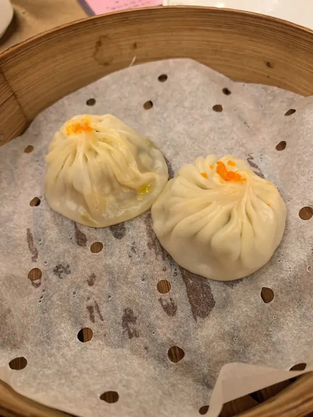 蟹粉小籠包