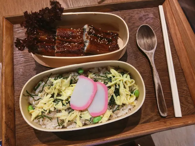 原條蒲燒鰻魚丼