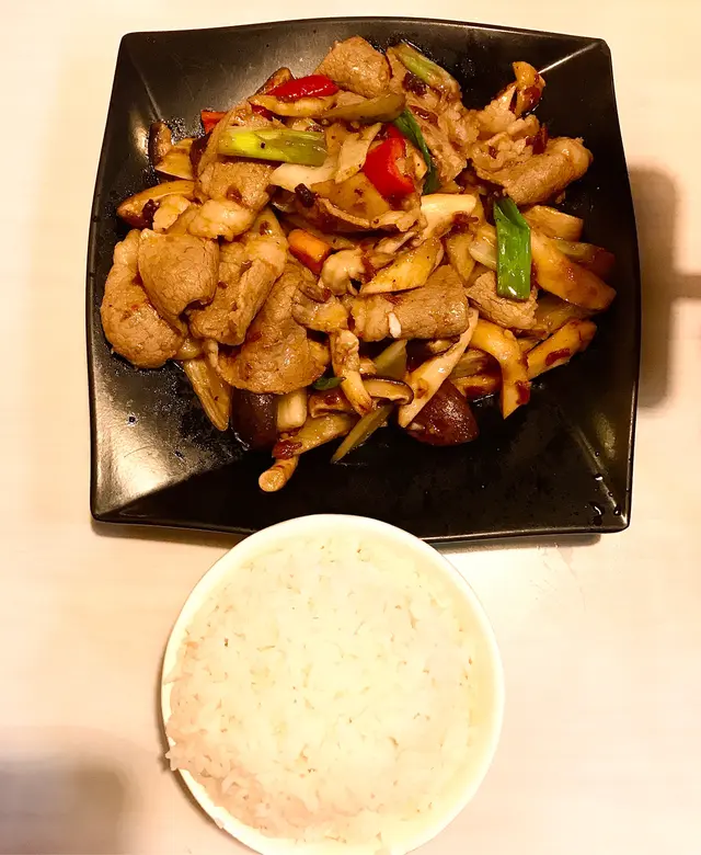 XO醬爆野菌肥牛