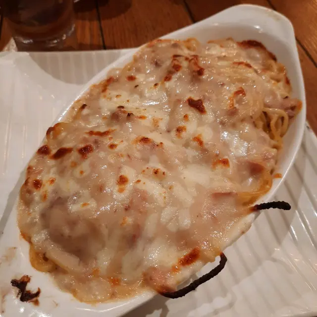 白汁呑拿魚焗意粉