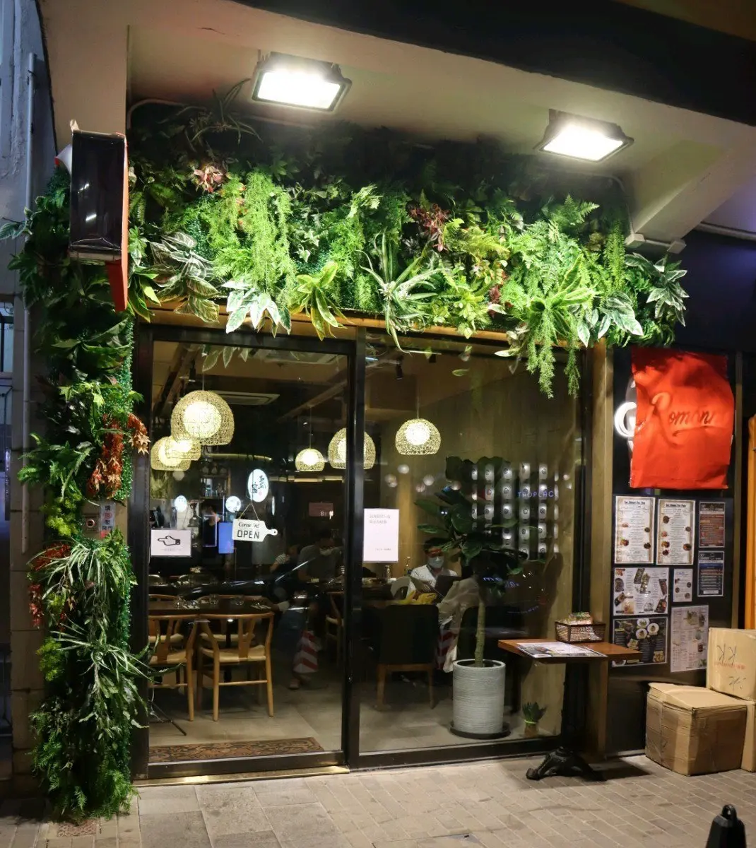 Romanne Leisure Food Concept