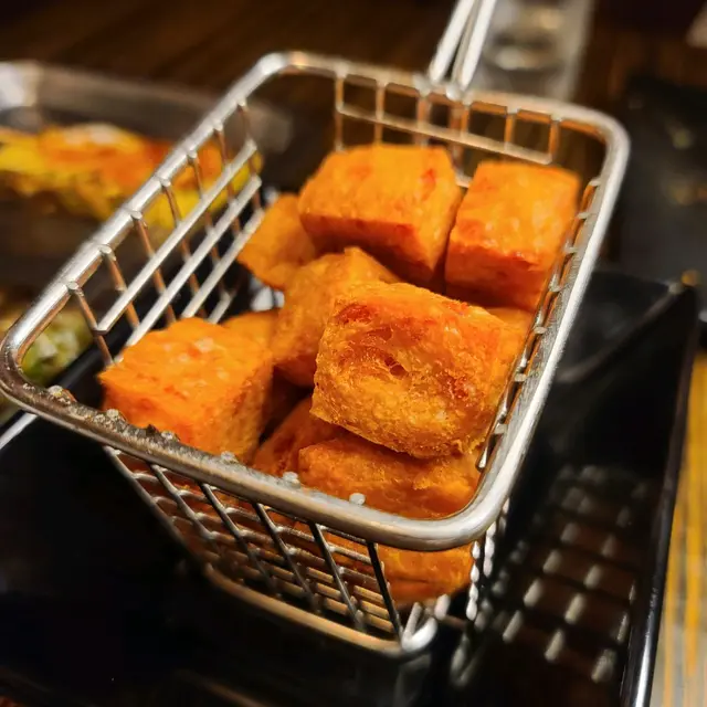 炸一口午餐肉