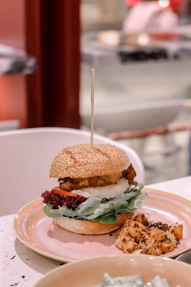 Chicken Pineapple Burger