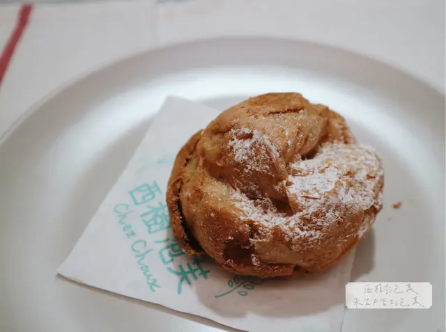 朱古力吉士泡芙