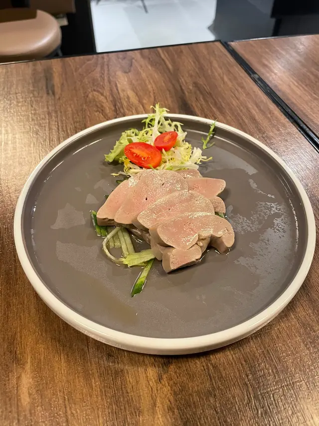 威士忌酒香鵝肝