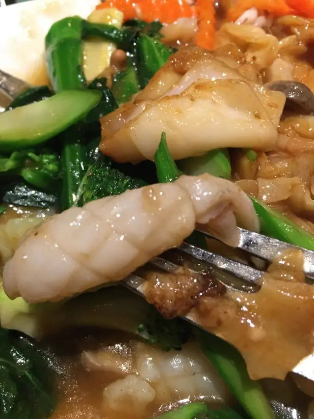 泰式濕炒海鮮河