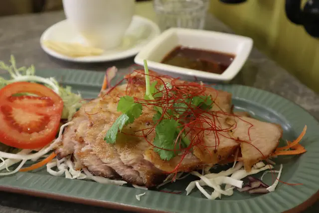 泰式燒西班牙黑毛豬頸肉