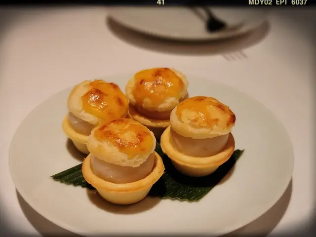 酥皮流沙盞($40)