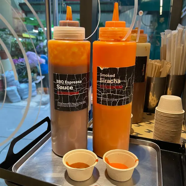 BBQ  Espresso  Sauce  &  Smoked Siracha  