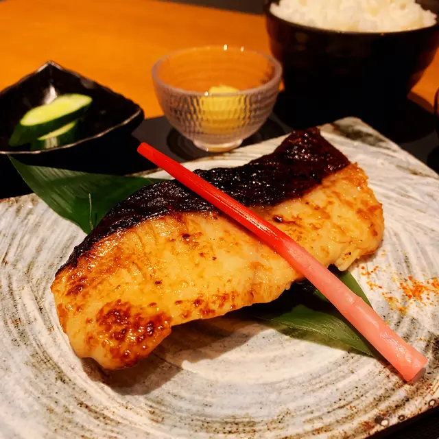 銀雪魚西京燒定食