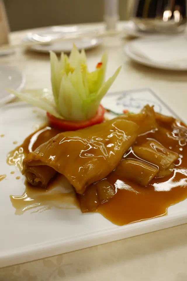 鮑汁扣原件花膠扒