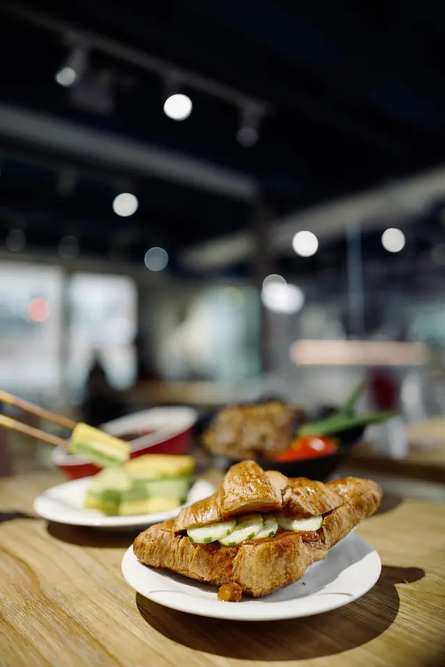 巴東牛肉𝗔.𝗢.𝗣牛角包