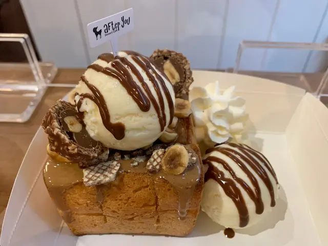 Baby Ferrero Honey Toast金莎朱古力蜜糖多士，比較甜