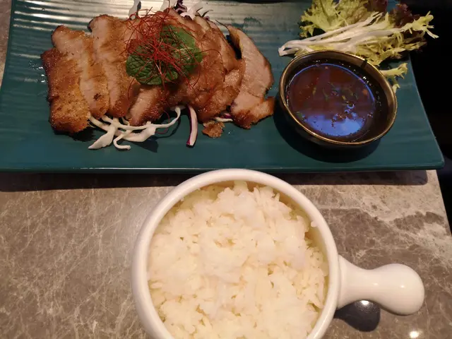 泰式燒西班牙黑毛豬頸肉