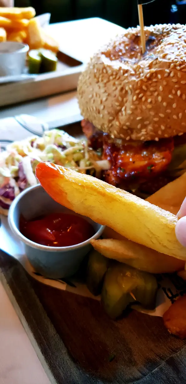 粗個手指啲薯條