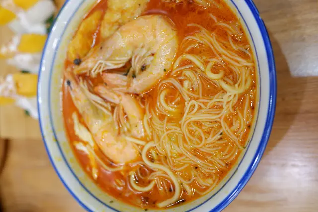 馬來雞絲喇沙雞絲