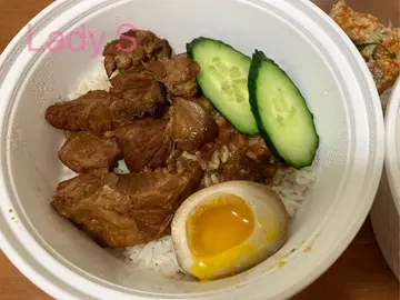 豬軟骨滷肉飯