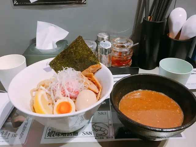 魚介豚骨沾麵