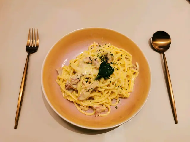 厚切煙肉配卡邦尼意粉