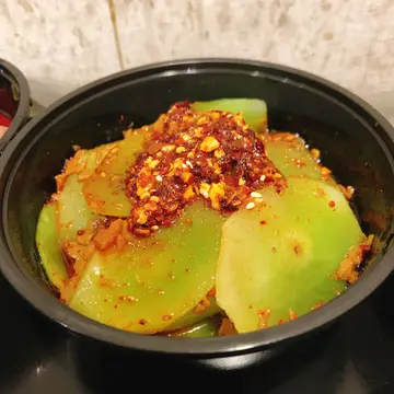 凉拌莴笋