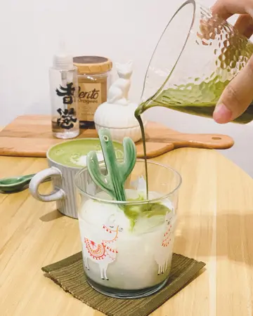 Green  tea  latte