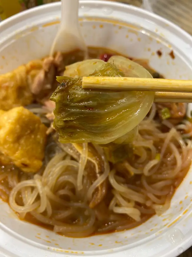 得2條發黃嘅生菜🙄🙄