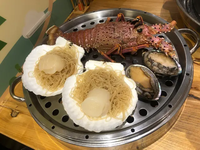 龍蝦、帶子、鮑魚