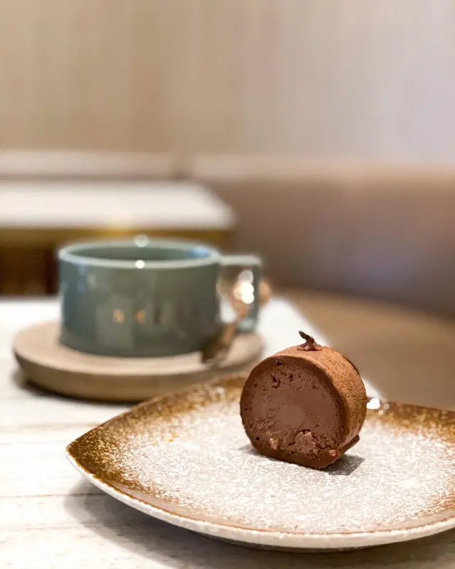 松露朱古力雲卷