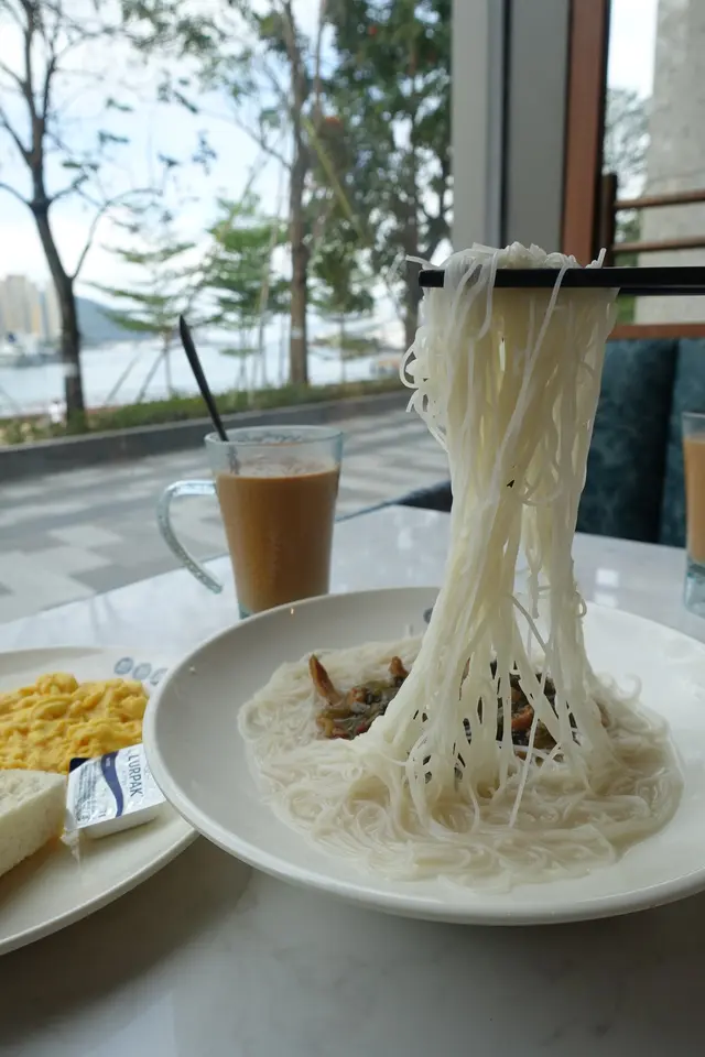 雪白幼身的銀絲米粉尚算爽口兼入味