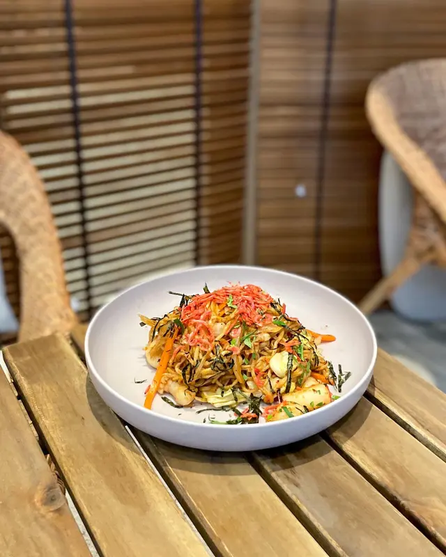 Sakura Shrimp Yakisoba