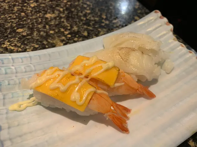 醬燒芝士鮮蝦, 鹽燒左口魚邊