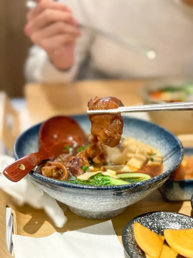 紅燒半筋半肉牛肉麵